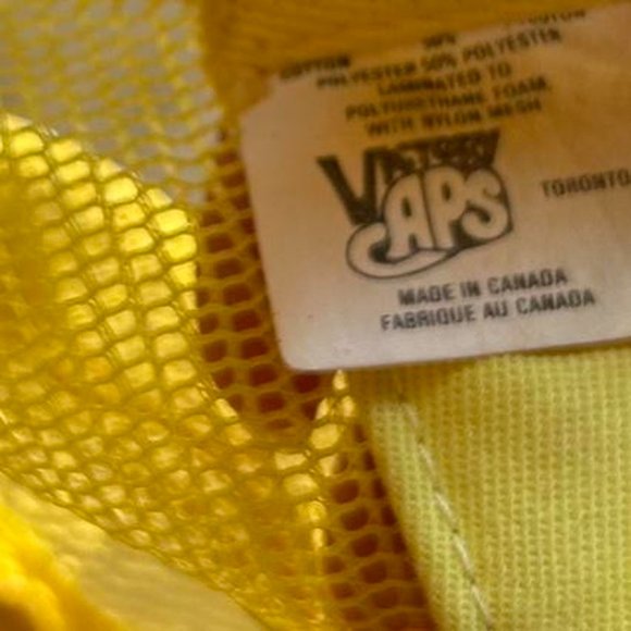 VNTG 1980S 'TORCH' VICTORY CAPS 6-PANEL RED & YELLOW MESH TRUCKER HAT ONE SIZE - Picture 3 of 4